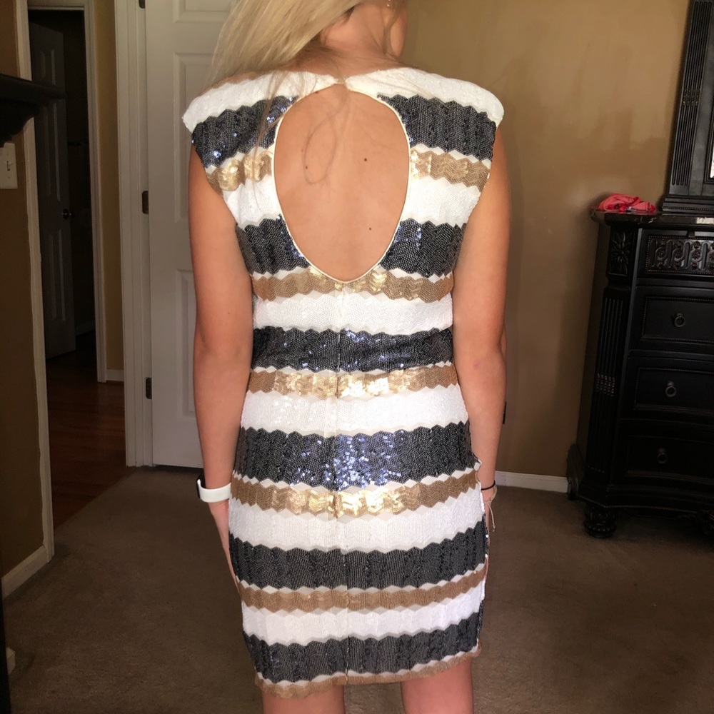 Sequin dress - Picture 2 of 3